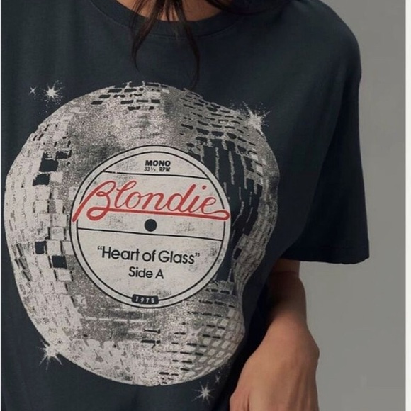 Letluv Tops - Letluv Blondie Heart of Glass Graphic Tee Sz XL